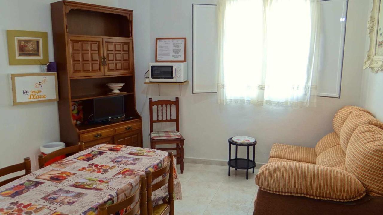 Апартаменты Piso De Laura En Planta Baja Ларинио Экстерьер фото